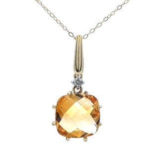 10K Gold 1.50tw Citrine Rounded-Edged Square with .03tw Diamond on Top Pendant 18" Chain Necklace