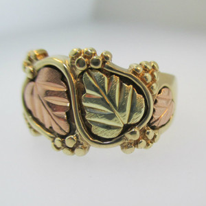 10k Coleman Black Hills Gold Band Size 6 3/4