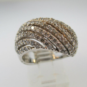 14k White Gold 2.0 ct TW Diamond Cluster Raised Ring Size 7