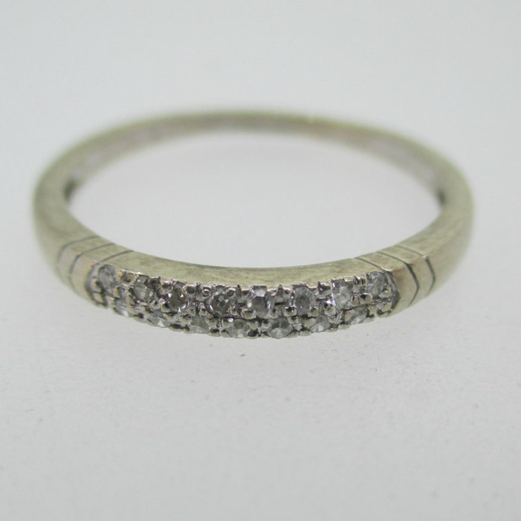 14k White Gold Diamond Band Ring Size 8