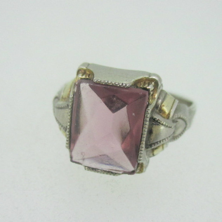 Vintage Sterling Silver Purple Stone Ring Size 8