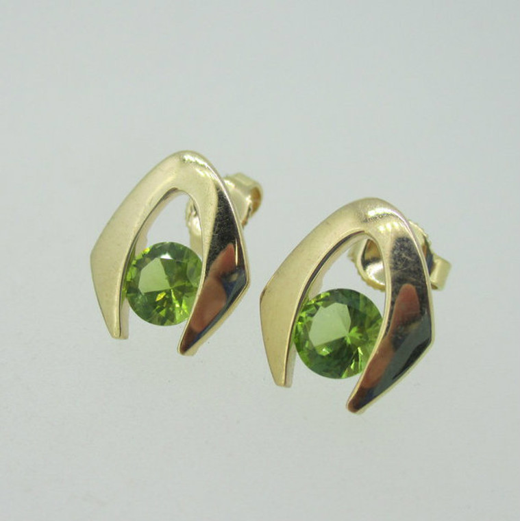 14K Yellow Gold Green Peridot Earrings