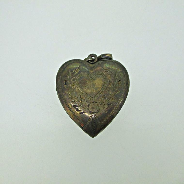 Vintage Gold Filled Heart Etched Photo Locket with Heart Design 