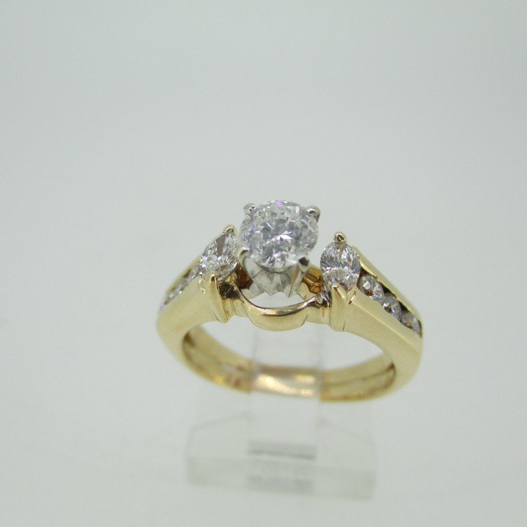 14k Yellow Gold Approx .49ct Round Brilliant Cut Diamond Ring Marquise Cut Accents Size 5 3/4