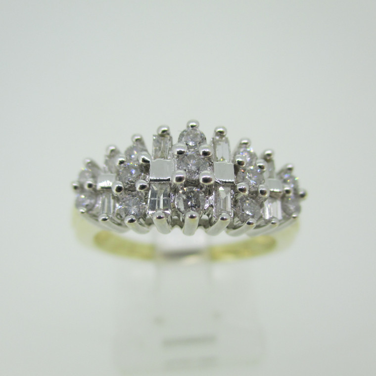 10k Yellow Gold Approx .75ct TW Diamond Cluster Fashion Ring Size 6 3/4