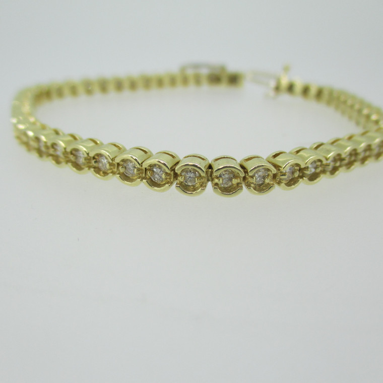 14k Yellow Gold Approx 1.50ct TW Diamond Tennis Bracelet 7" Length