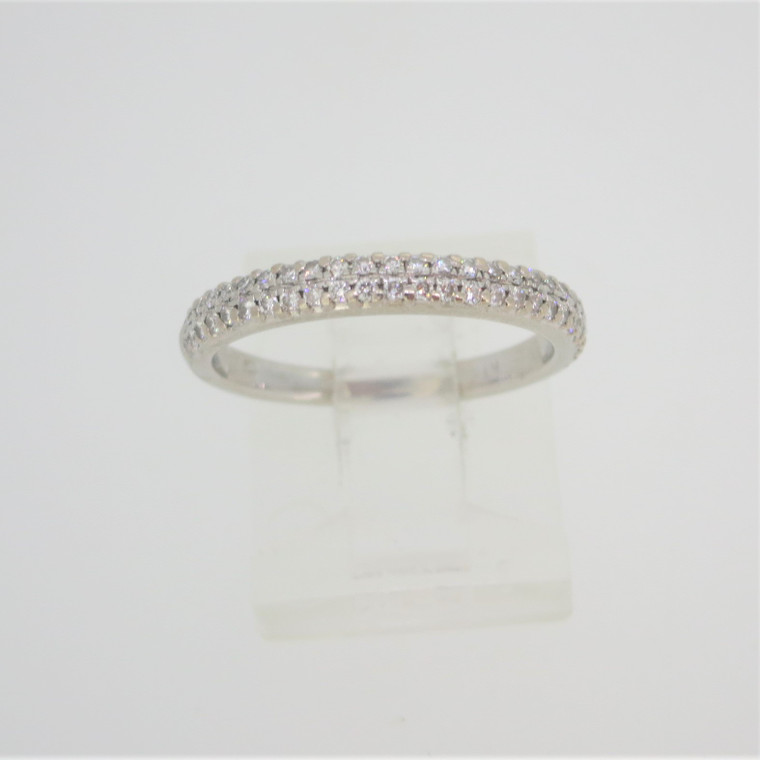 14k White Gold Approx 1/4ct TW Diamond Band Ring Size 5.25