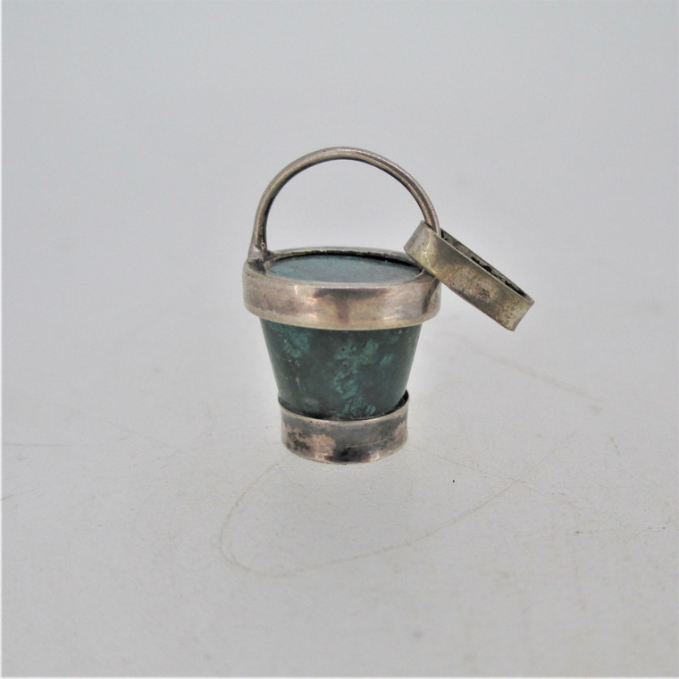 Sterling Silver Green Stone Bucket Pendant B14782