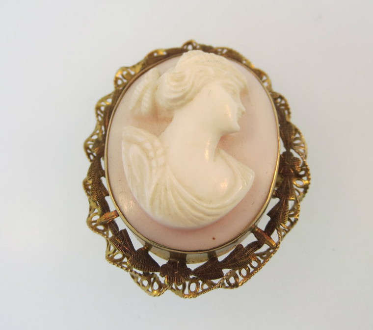 Vintage 10k Yellow Gold Pink Cameo Brooch or Pendant with Filigree Accents 