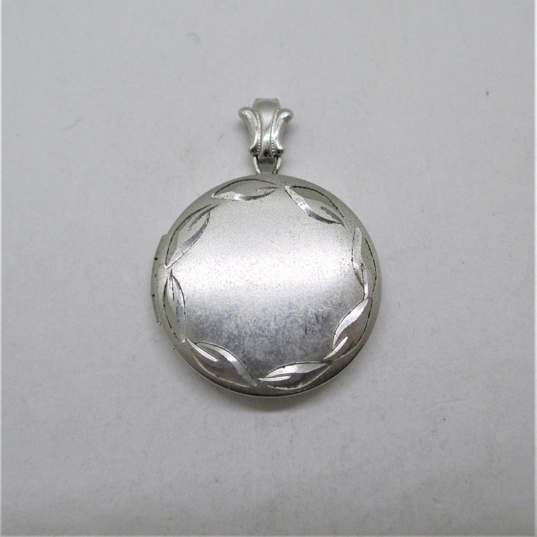 Sterling Silver Round Etched Locket Pendant