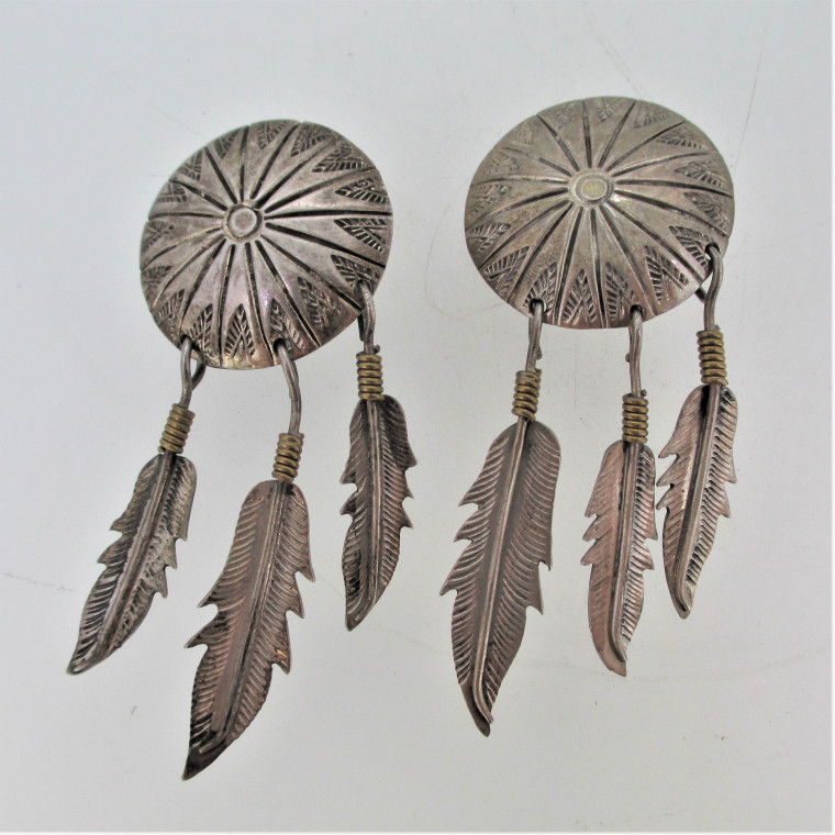 Vintage Sterling Silver Southwest Concho Feather Tooled Design Clip-on Earrings Unknown Artist Signed