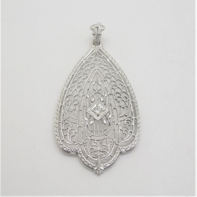 Vintage Art Deco 14k White Gold Filigree Pendant with Diamond Accent