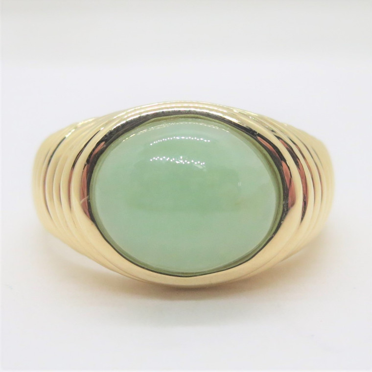 14k Yellow Gold EA Signed Oval Jade Fashion Ring Size 10
