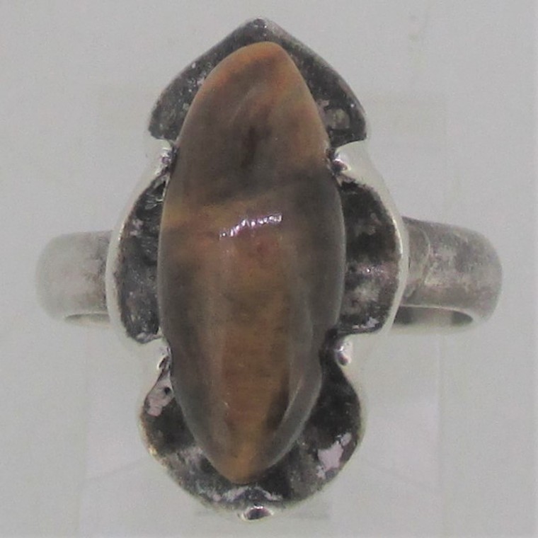 Cabochon Oval Tiger's Eye with Curved Pattern Sterling Silver Ring Size 6