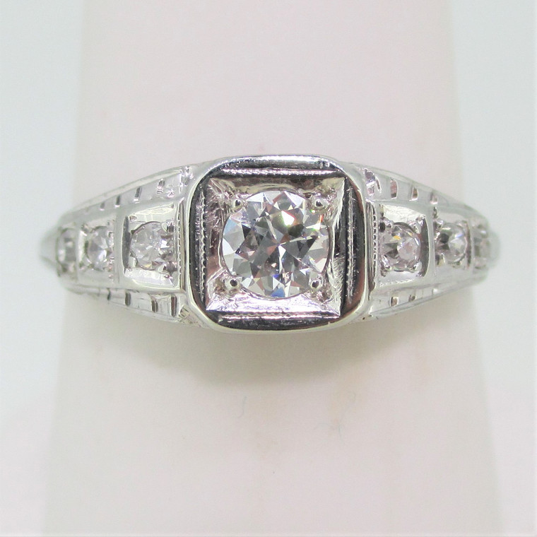18K Ring with European Cut Approx. .20 ct Diamond with Small Diamonds Size 7.25