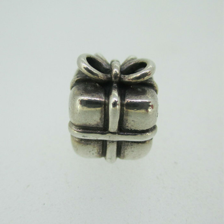 Sterling Silver 925 ALE Pandora Gift Box Charm Bead