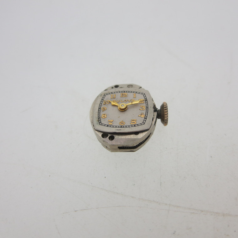 Vintage 1944 Bulova 5AB 17j wristwatch movement in working order