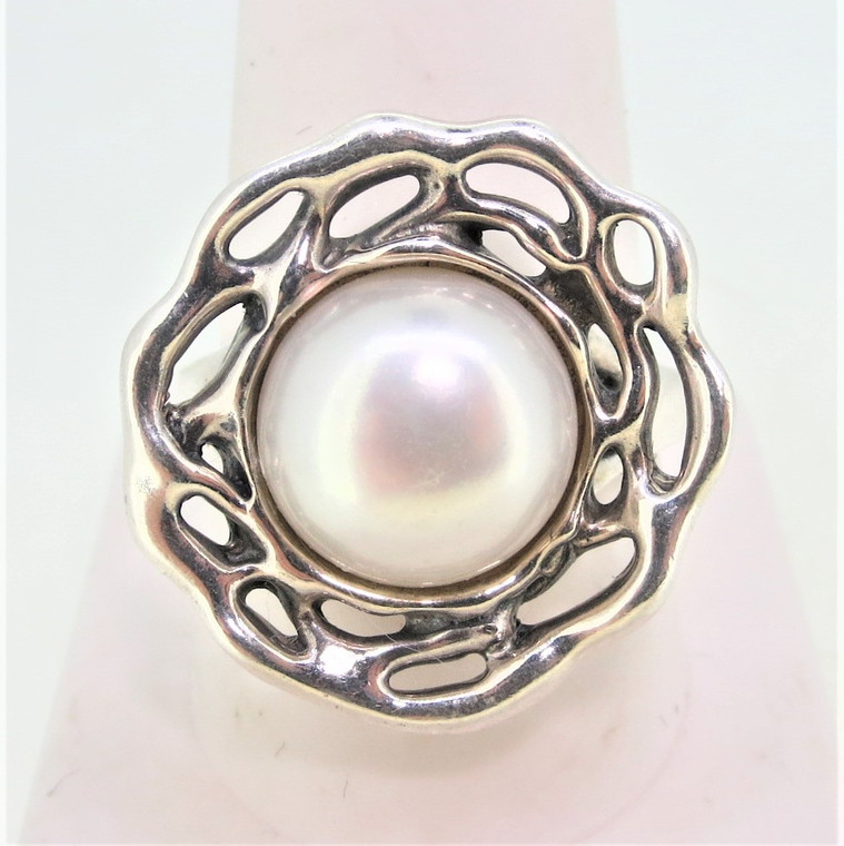 Hagit Gorail Sterling Silver Pearl Ring with Openwork Designs Size 10