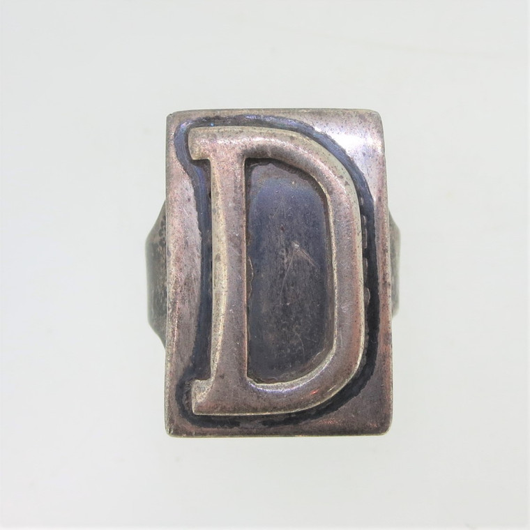 Sterling Silver "D" Initial Ring Size 9