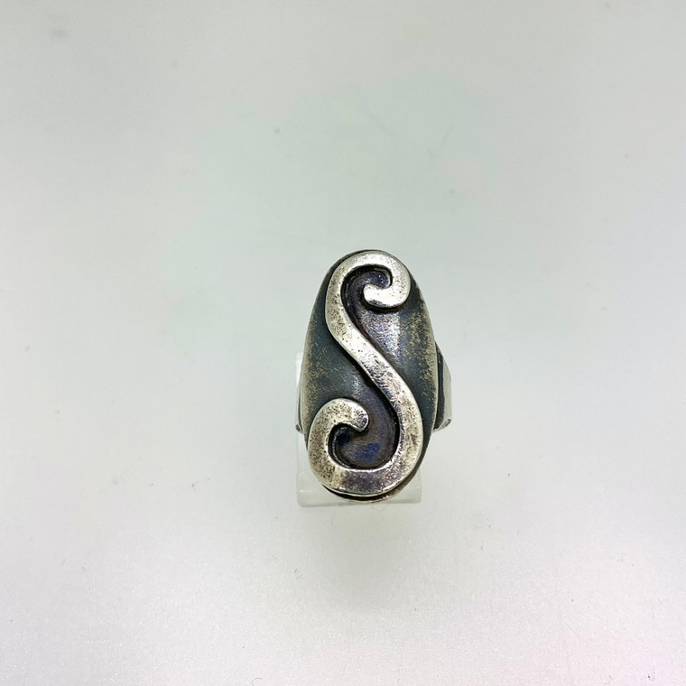 Sterling Silver ‘S’ Monogram Ring Size 5 ½