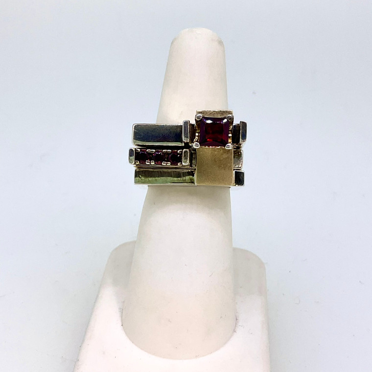 Suzanna DiMarco Tri-Ring Sterling Silver and 18KT Garnet Interlock Ring Set Size 5 ¼
