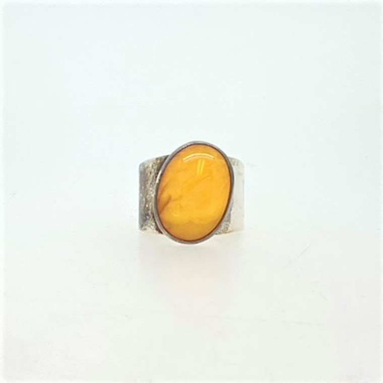 Jay King Desert Rose Trading DTR Sterling Silver Oval Cabochon Baltic Butterscotch Egg Yolk Amber Ring Size 8