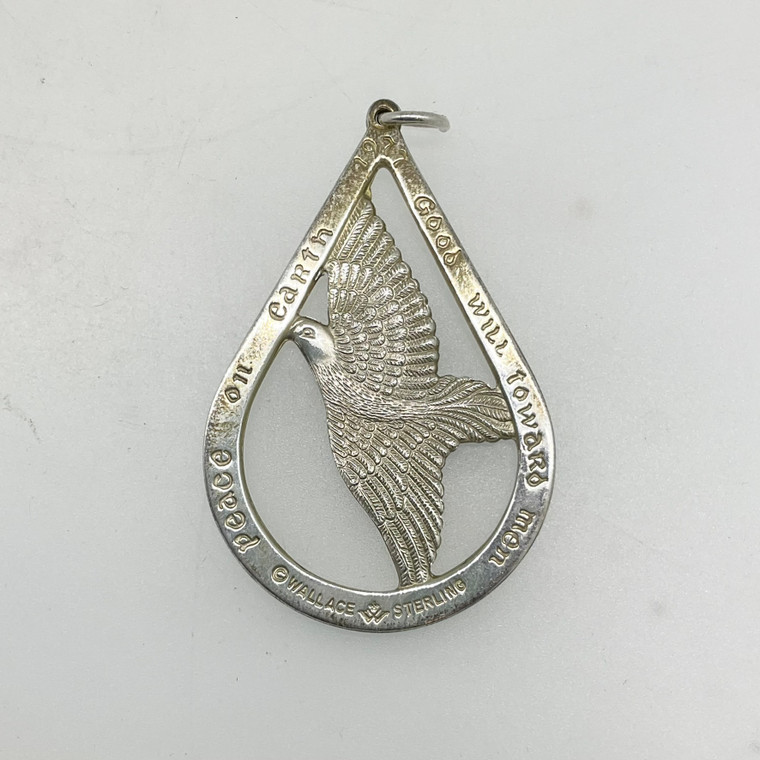 Wallace Sterling Silver 1977 Peace On Earth Good Will Toward Men Dove Pendant
