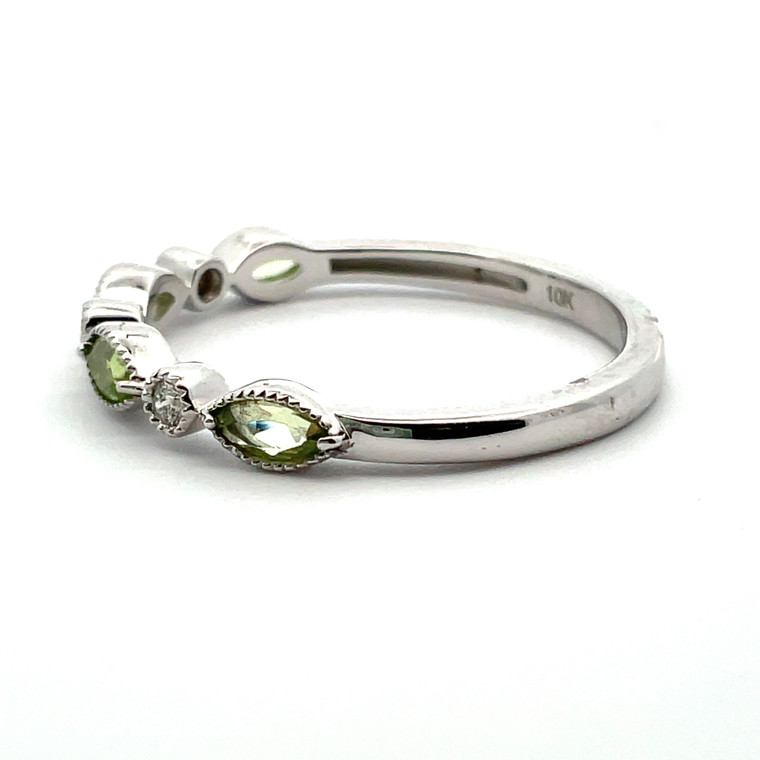 10K White Gold Peridot with Diamond Accents August Birthstone Stackable Ring Size 7