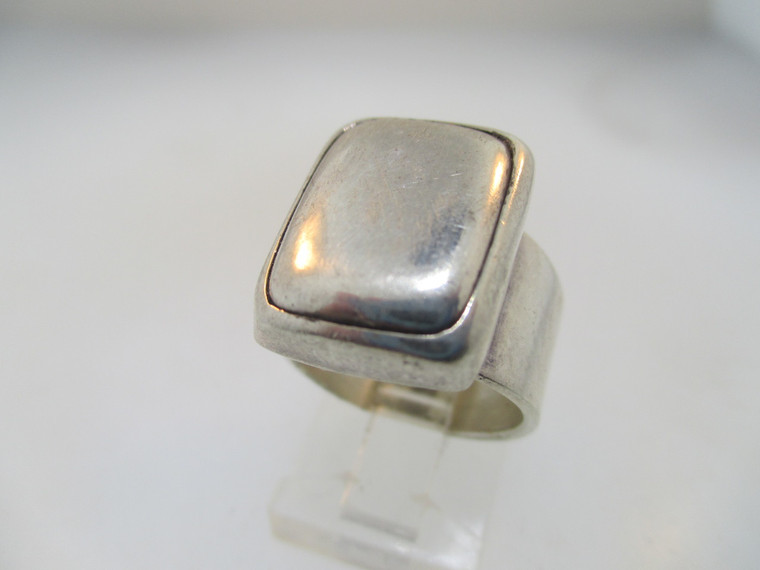 Sterling Silver Smooth Square Top Ring Size 5.75