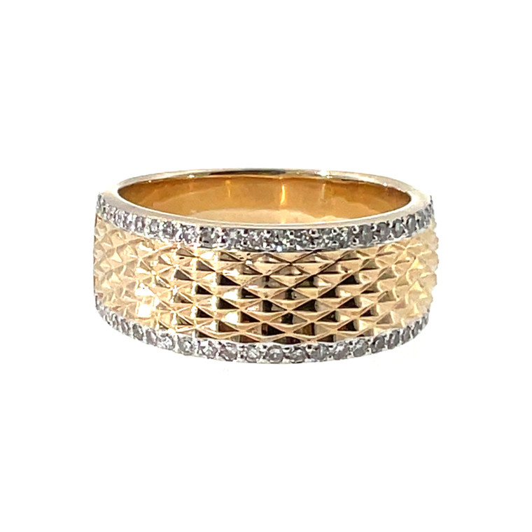 10K Gold Diamond Edged Textured Pyramid-Style Diamond Cut Center Band Ring Size 7