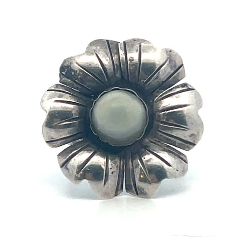 Sterling Silver Pearl Flower Ring Size 7