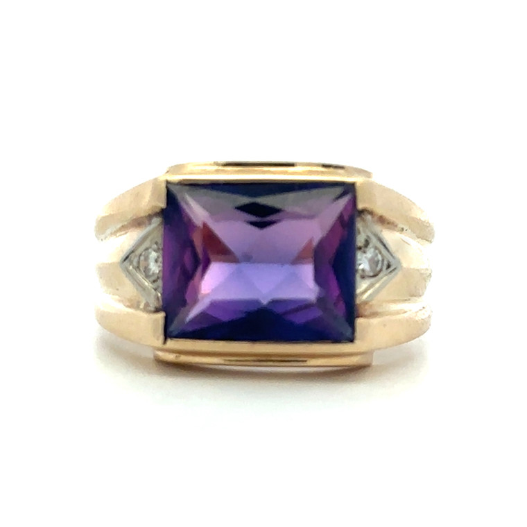 14K Gold Amethyst Rectangle with Bilateral Diamond Accents in Triangle Setting Ring Size 10.25