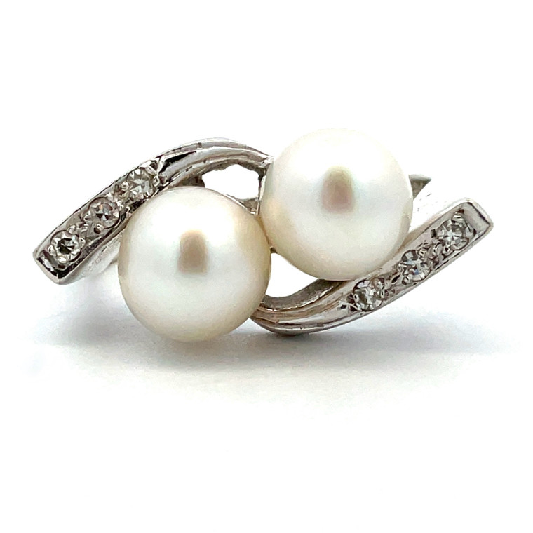 14K White Gold Two Pearls with Diamond Accents Ring Size 5.25