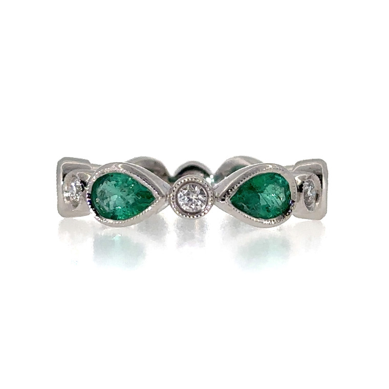 14k White Gold Pear Cut Bezel Set Emerald Ring Size 7