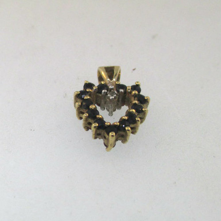 10k YELLOW GOLD DIAMOND & SAPPHIRE SURROUND HEART PENDANT 1.0g
