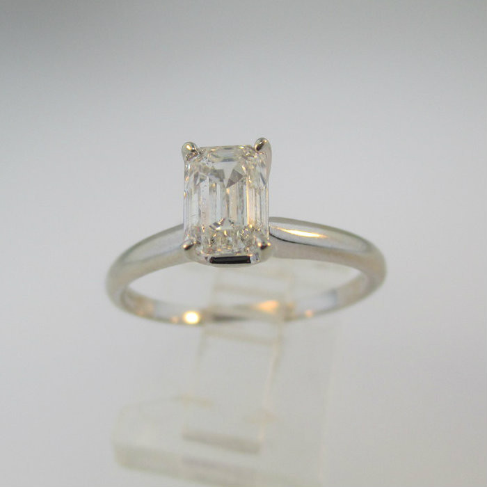 14k White Gold 1.01ct Certified Emerald Cut Solitaire Diamond Ring Size 7
