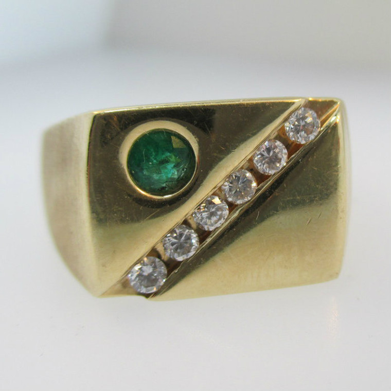 14k Yellow Gold Emerald Ring with Diamonds Size 12 3/4