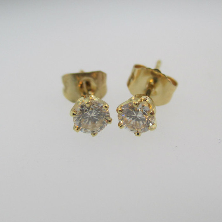 14k Yellow Gold Approx .25ct Diamond Stud Earrings
