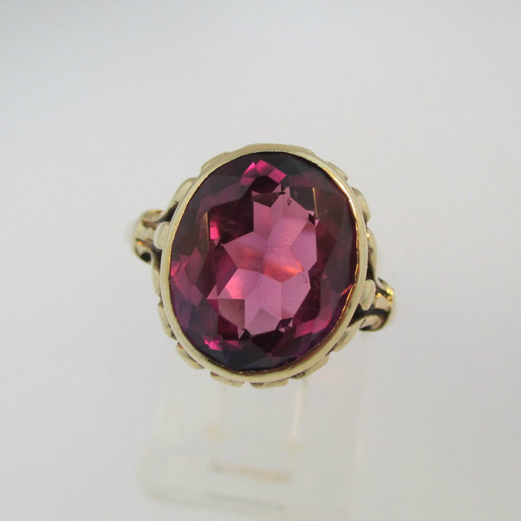 Vintage 10k Yellow Gold Pink Topaz Ring with Designed Mount Size 6 3/4