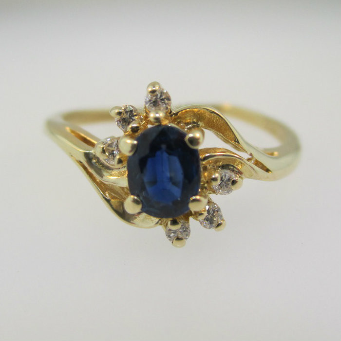 14k Yellow Gold Blue Sapphire Ring with Diamond Accents Size 6 3/4