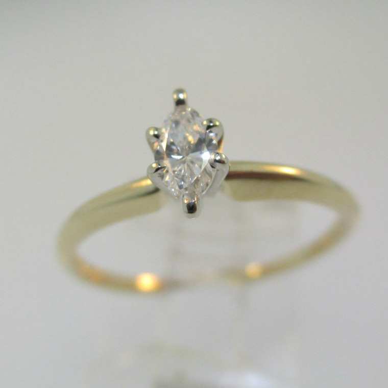 14k Yellow Gold .22ct Marquise Cut Diamond Solitaire Ring Size 8