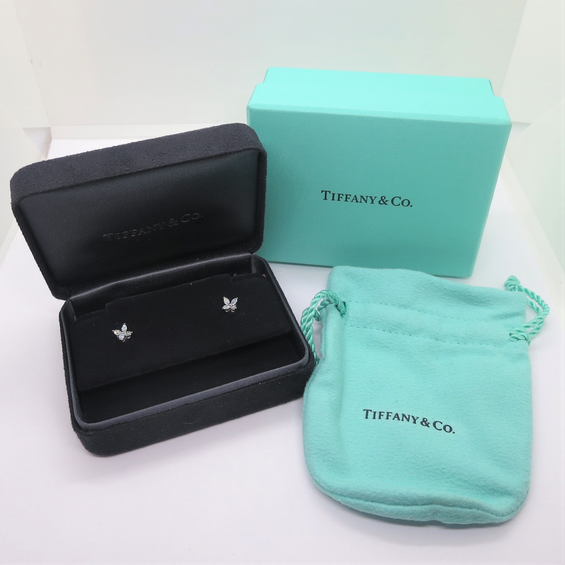 Tiffany & Co Victoria Platinum .64ctTW Diamond Stud Earrings with Pouch &  Boxes