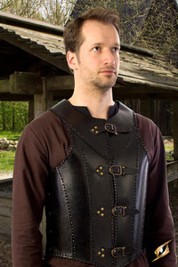 Koop een Epic Armoury Veteranen Borstpantser - Zwart bij Avothea Store