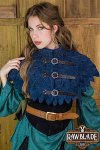 Koop een Rawblade Oria Schubben Gorget - Blauw bij Avothea Store Koop een Rawblade Oria Schubben Gorget - Blauw bij Avothea Store