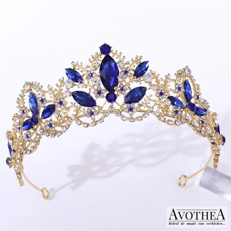 Koop een gouden disney prinsessen tiara met fijne strass steentjes en kunstdiamanten op Avotheastore.com