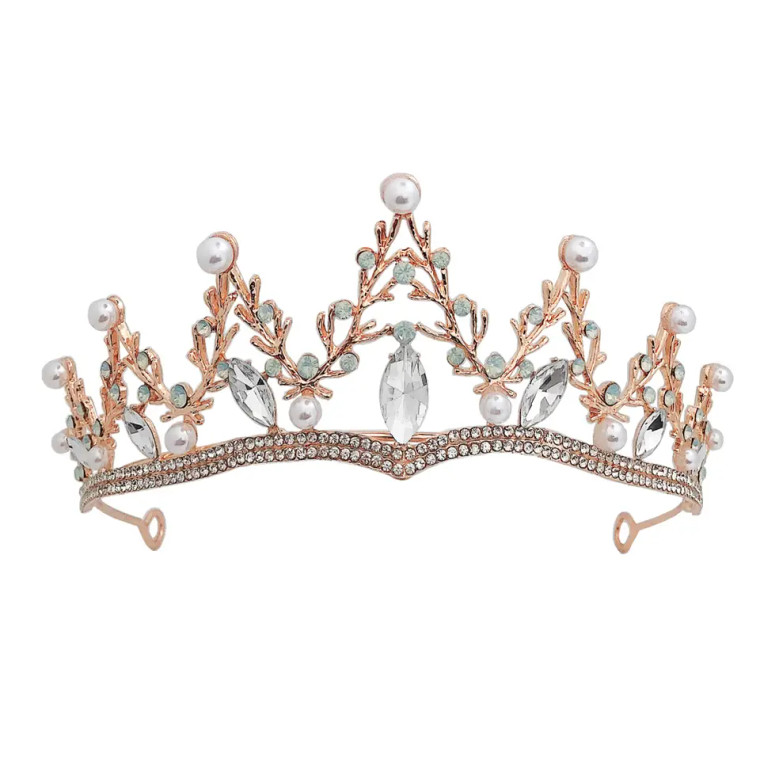 Koop een gouden disney prinsessen tiara Seraphine met fijne strass steentjes en kunstdiamanten op Avotheastore.com