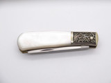 Vtg Christmas 1982 Parker Japan Scrolled Pearl MOP Folding Trapper Pocket Knife