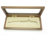 Buck Glass Top Walnut Wood Display Case for Buck 110 111 Folding Hunter Knife