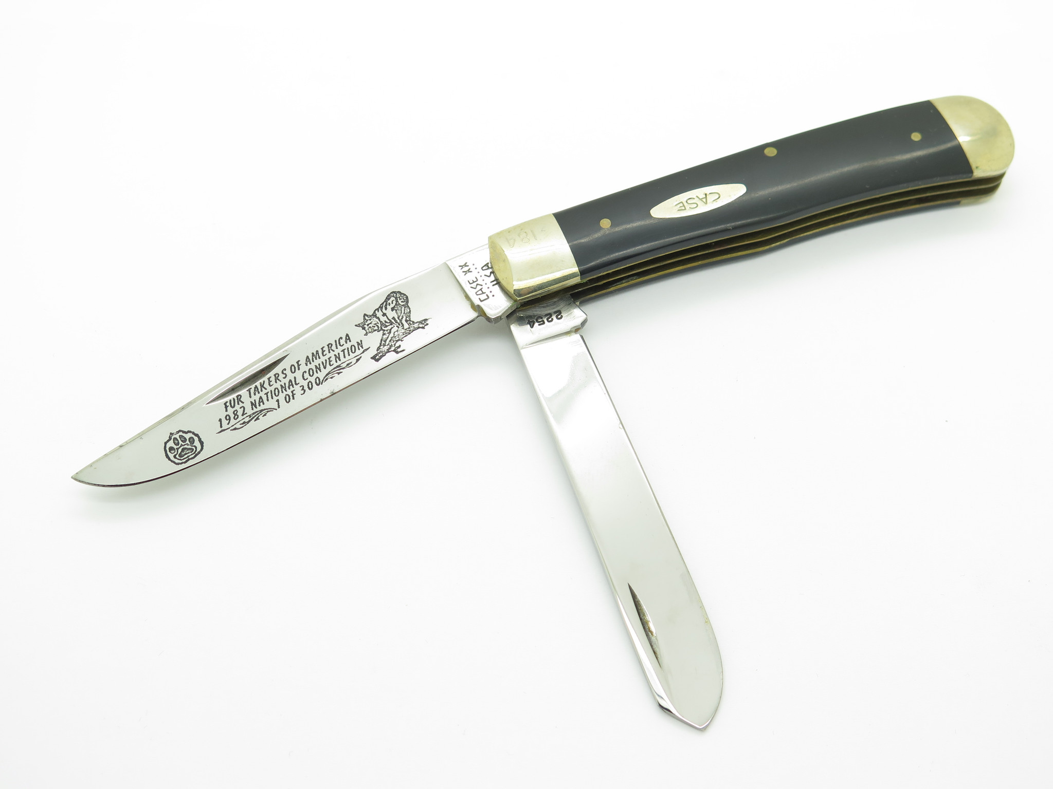 Vtg 1982 Case XX 2254 Trapper Fur Takers of America Limited