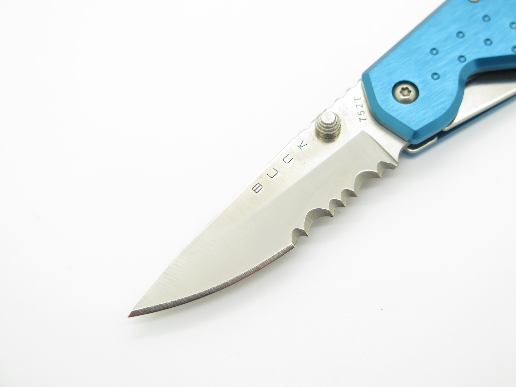 Buck Whittaker 752T Approach Blue Aluminum Handle Folding